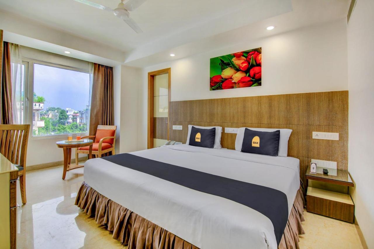 Townhouse Oak Safdarjung Hotel Nova Deli Exterior foto